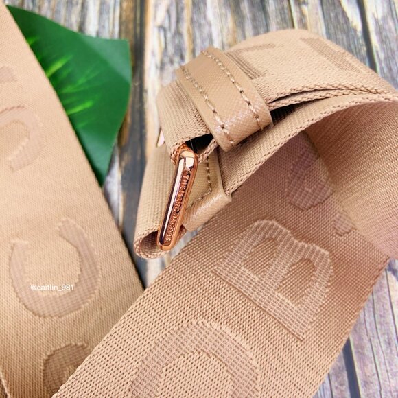 Marc Jacobs The Mixed Media Snapshot Crossbody Bag - Picture 9 of 9